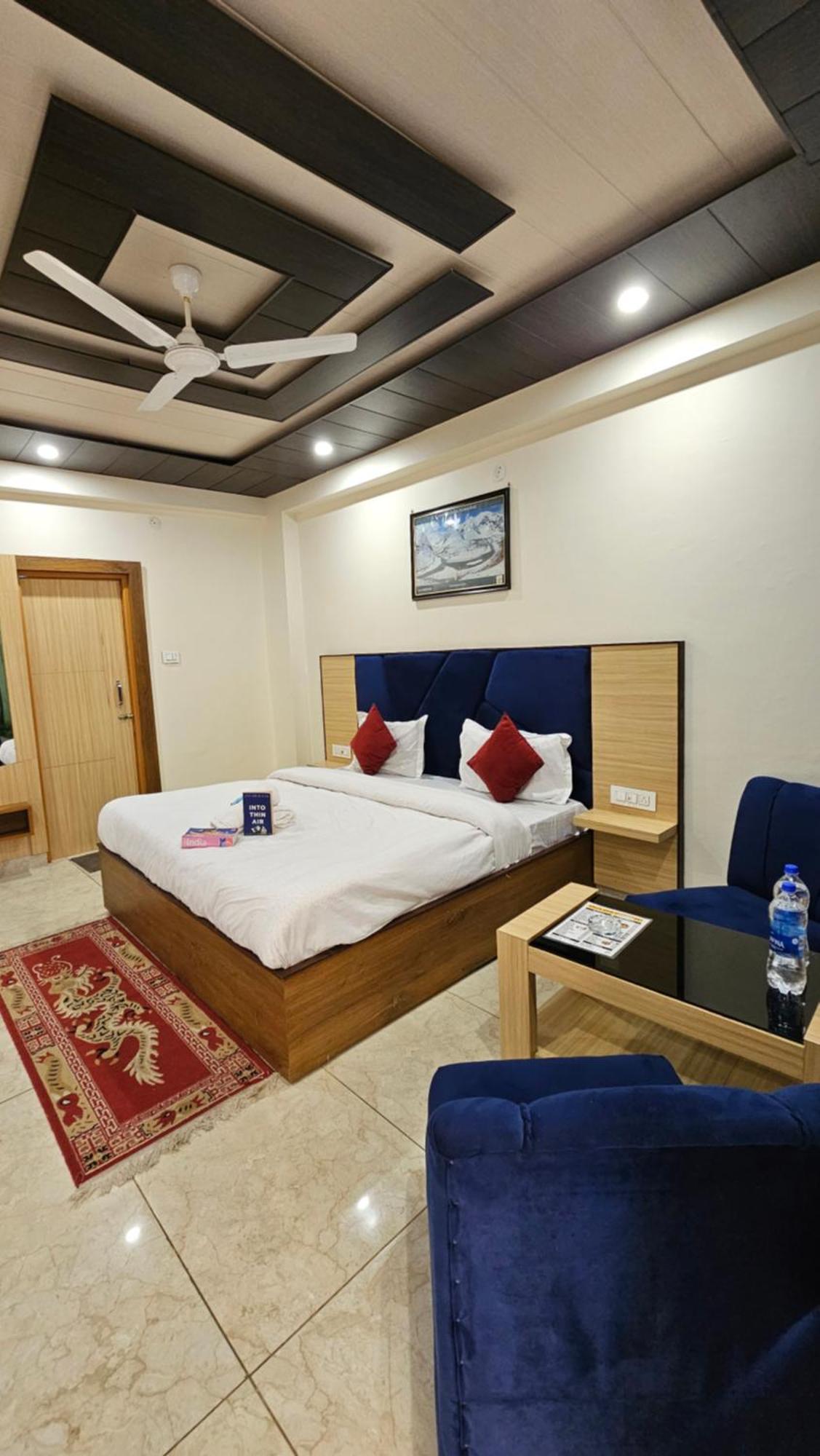 Green View Hotel And Restaurant МакЛеод Ганж Екстериор снимка