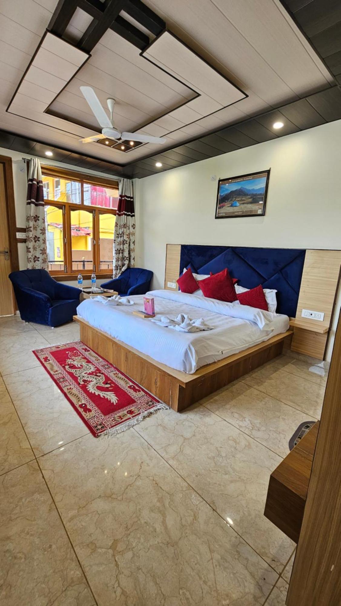 Green View Hotel And Restaurant МакЛеод Ганж Екстериор снимка