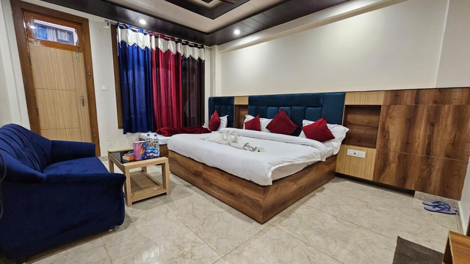 Green View Hotel And Restaurant МакЛеод Ганж Стая снимка